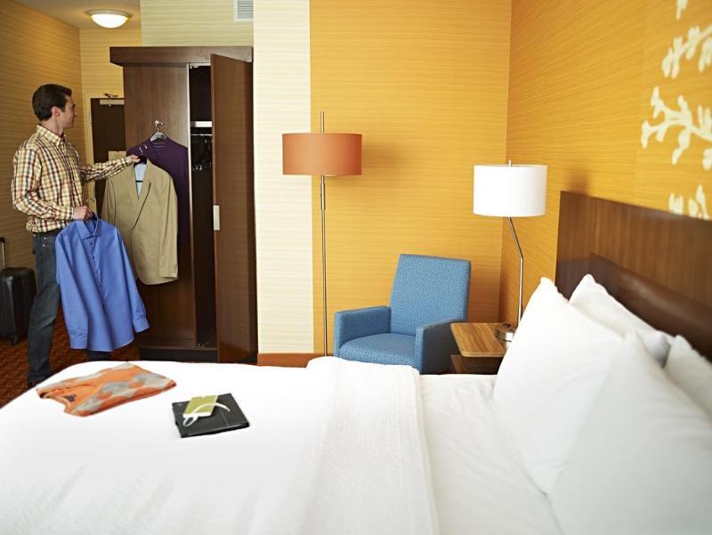 Fairfield Inn & Suites By Marriott Johnson City Exterior foto